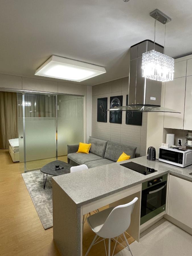 Happy Days At Highvill G Apartment Promyshlennyy Exterior photo